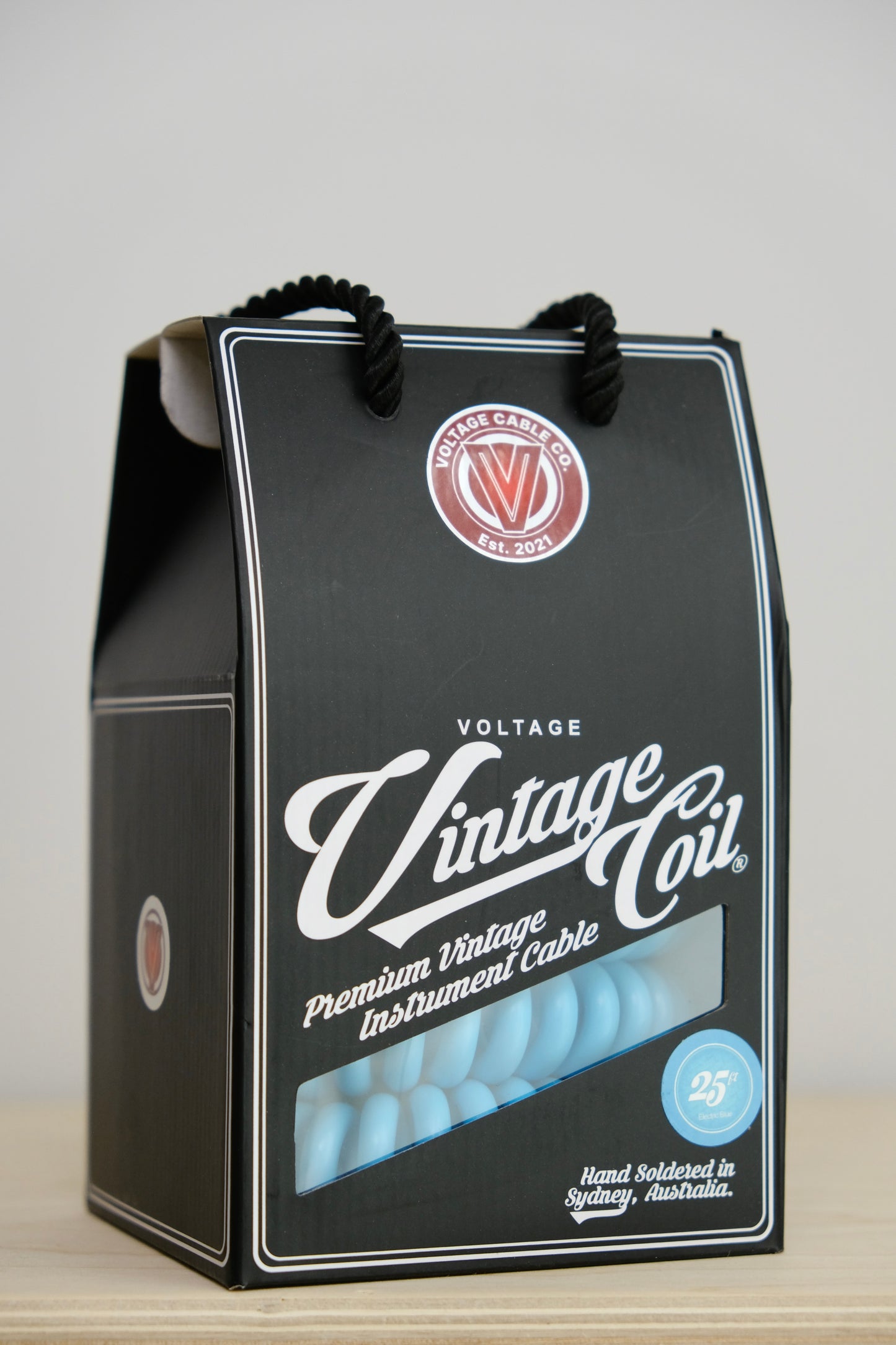 Voltage Cable Co. Vintage Coil Instrument Cable 25' - Electric Blue Straight to Straight Plugs