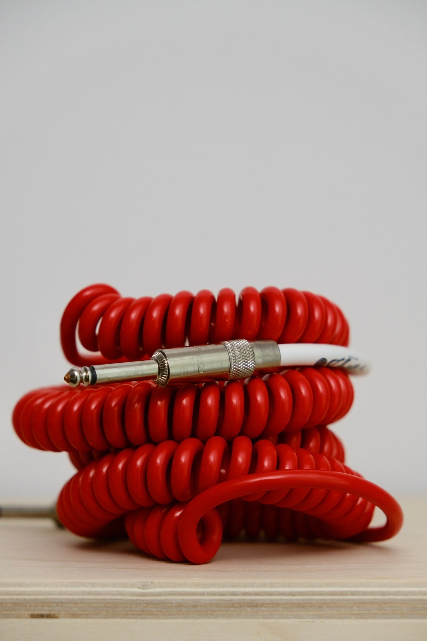 Voltage Cable Co. Vintage Coil Instrument Cable 25' - Red Straight to Straight Plugs