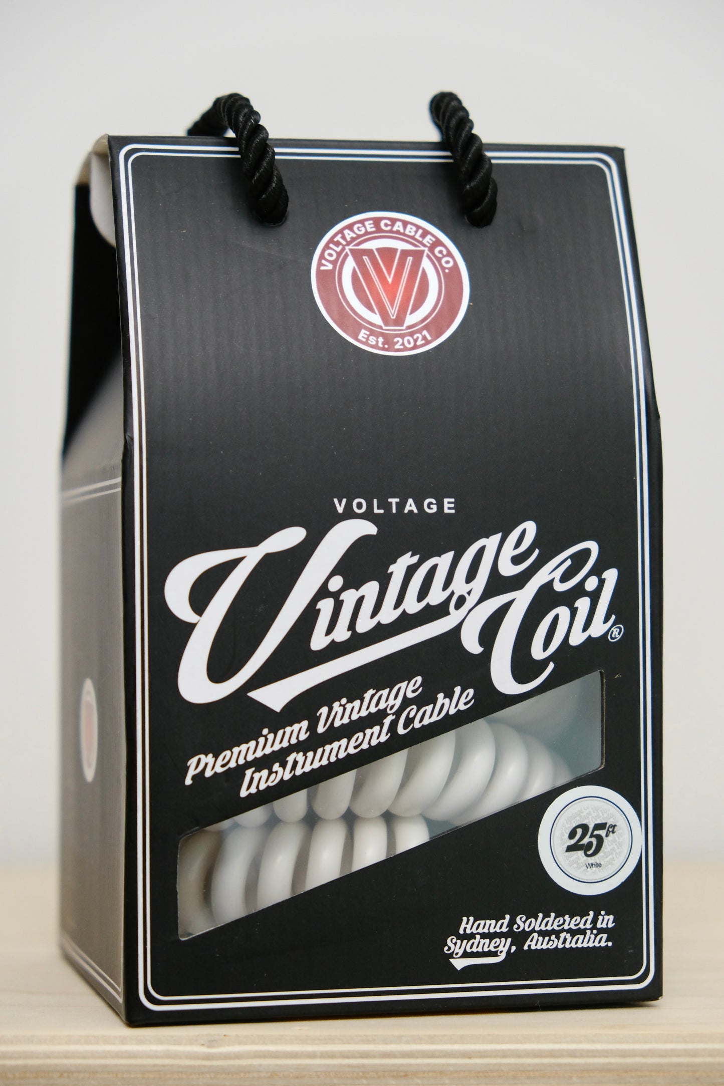 Voltage Cable Co. Vintage Coil Instrument Cable 25' - White Straight to Straight Plugs (Copy)