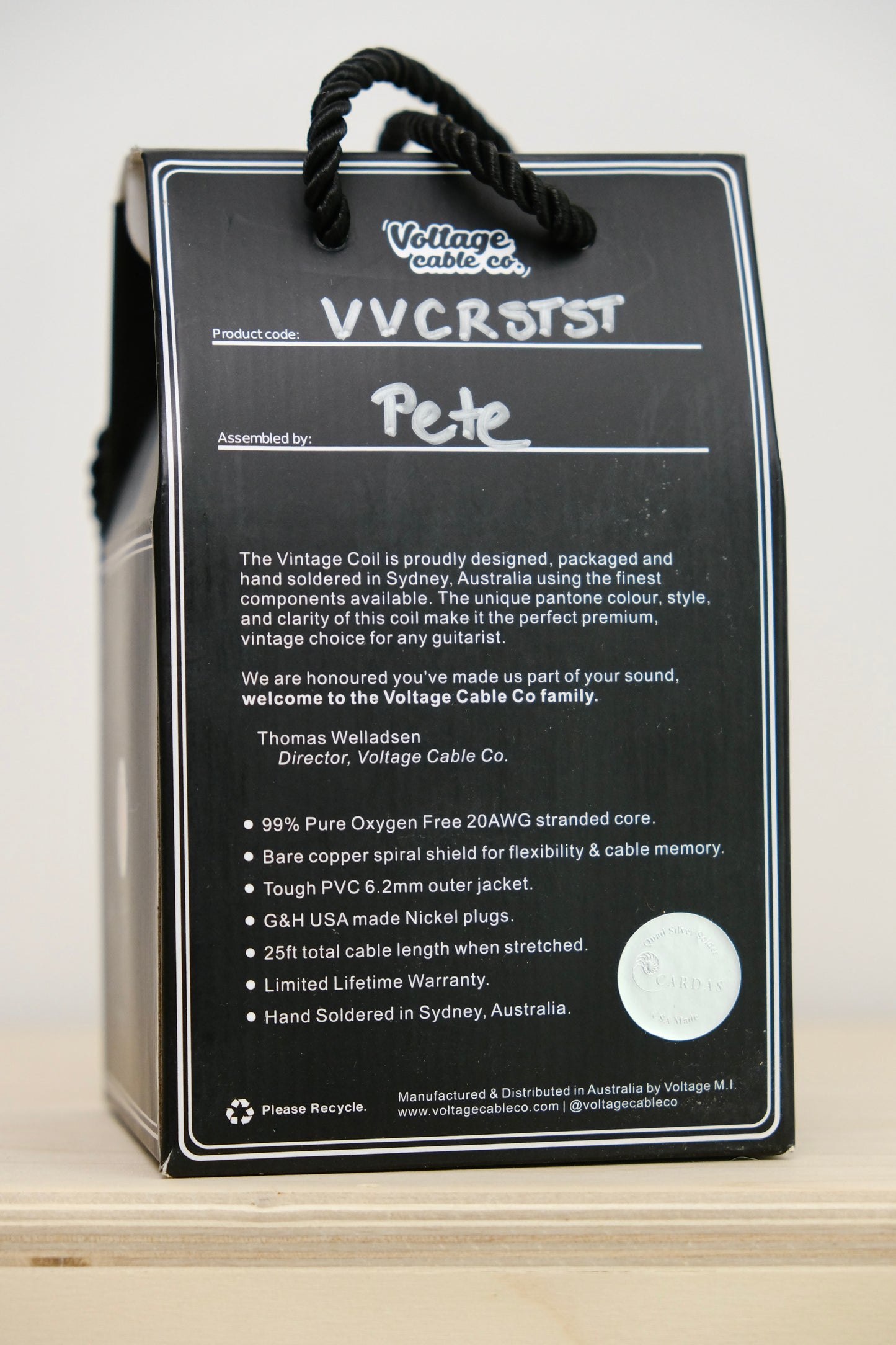 Voltage Cable Co. Vintage Coil Instrument Cable 25' - Red Straight to Straight Plugs
