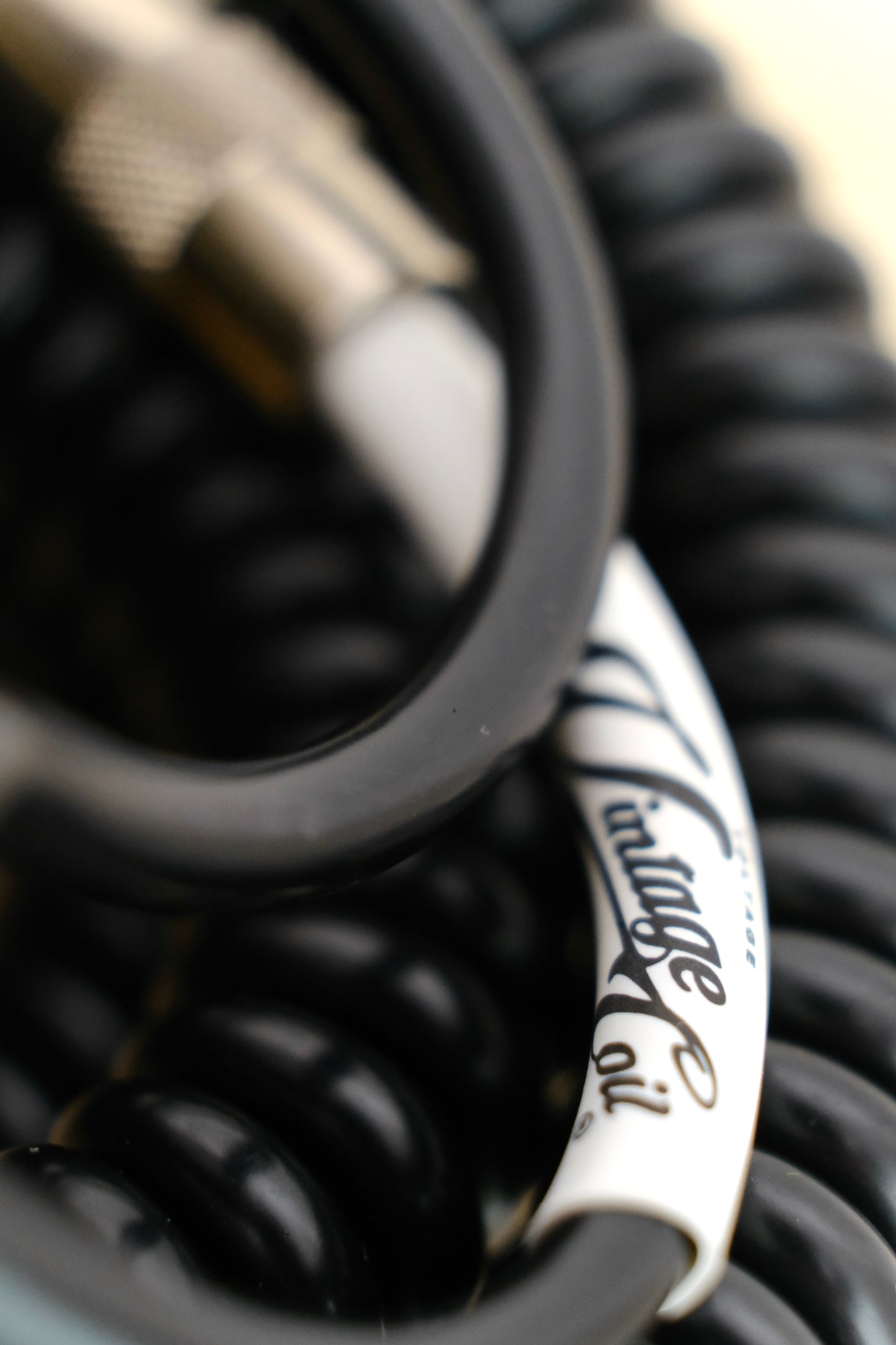 Voltage Cable Co. Vintage Coil Instrument Cable 25' - Black Straight to Straight Plugs