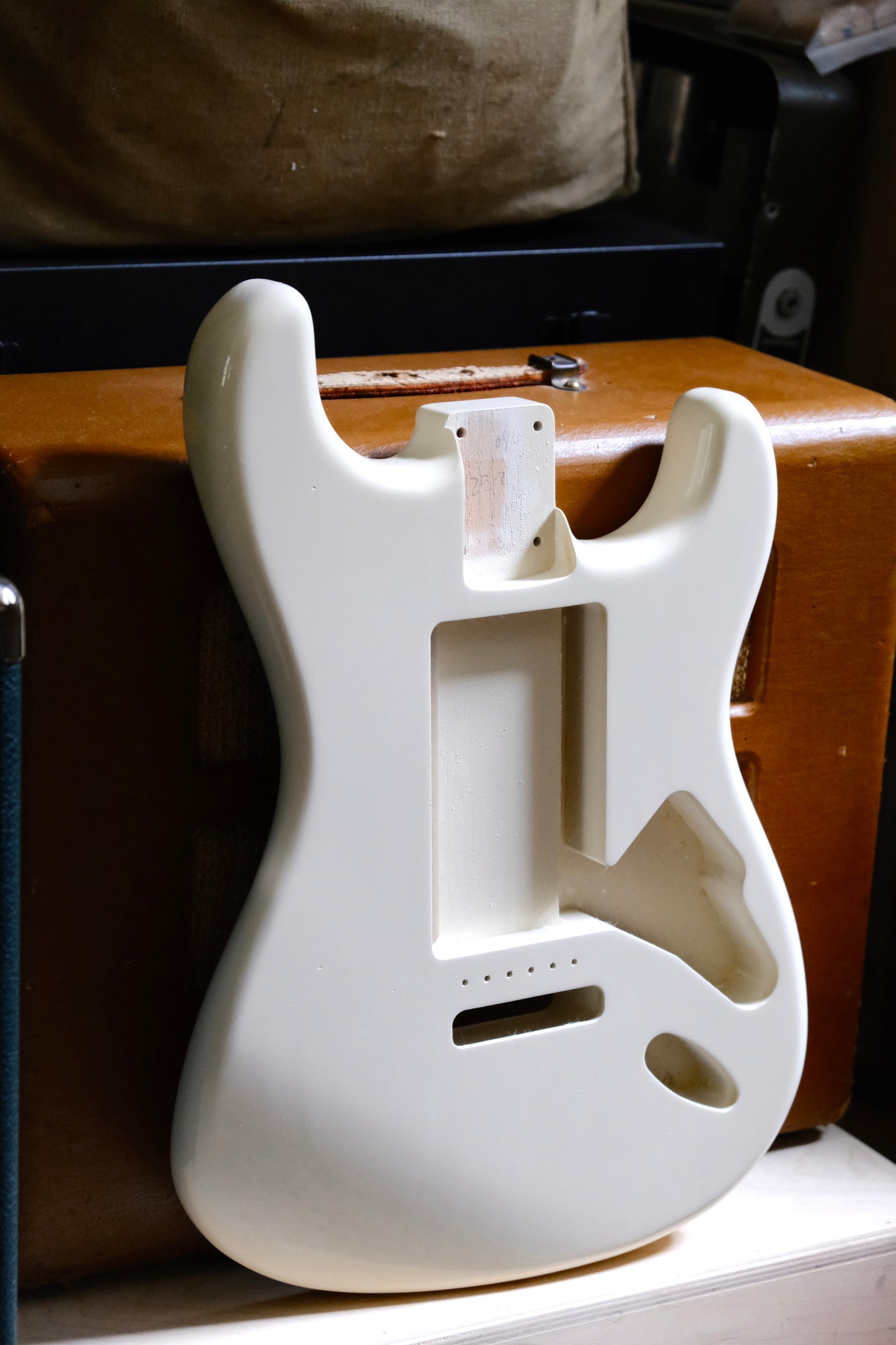 BloomDoom Nitrocellulose Lacquer S-Style Body