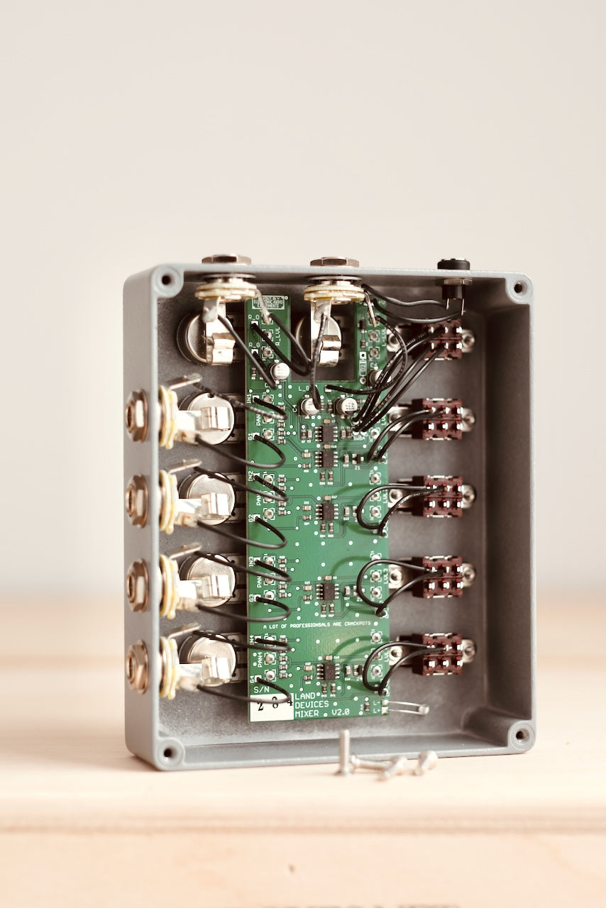 Land Devices Land Mixer