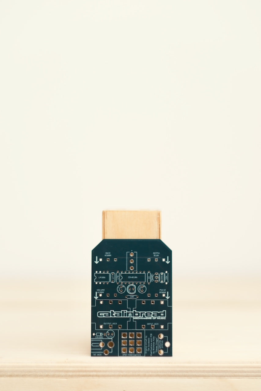 Catalinbread Knight School Synth