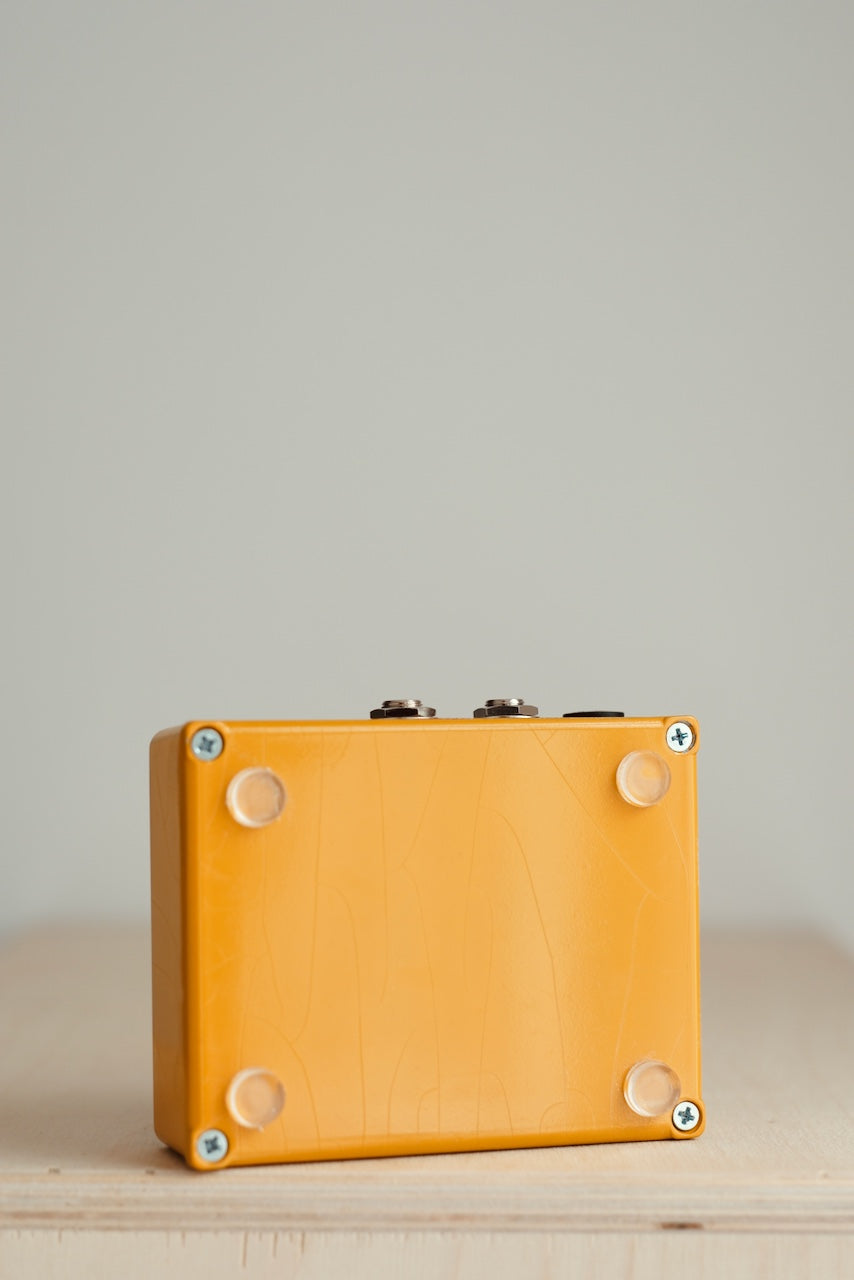 Wolf Devices - Retro King (Germanium & Silicon Overdrive) - Yellow