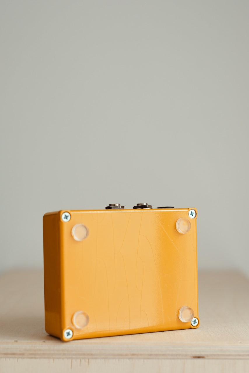 Wolf Devices - Retro King (Germanium & Silicon Overdrive) - Yellow