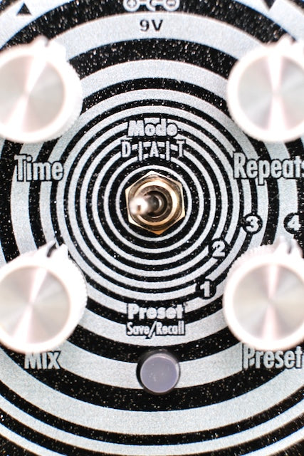 EarthQuaker Devices Silos Custom Color Multi-Generational Time Reflection Device