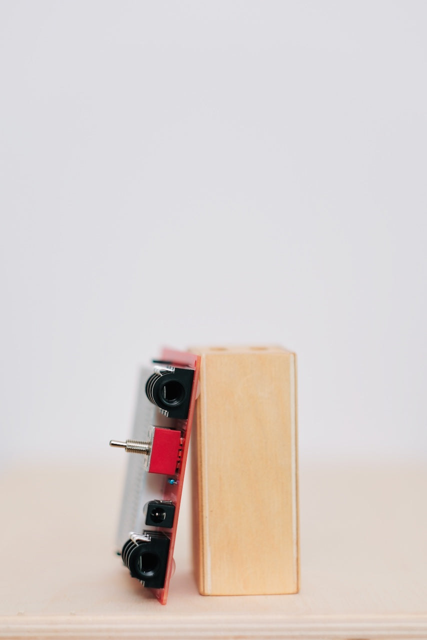CopperSound DIY Mini Breadboard - Red