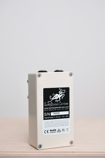 EarthQuaker Devices Afterneath V2