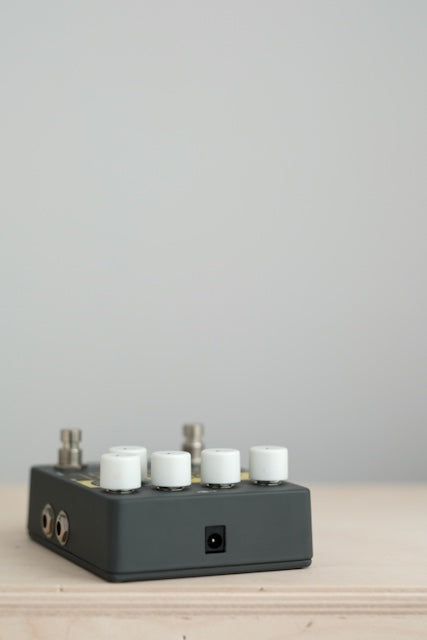 Electro-Harmonix Guitar Mono Synth