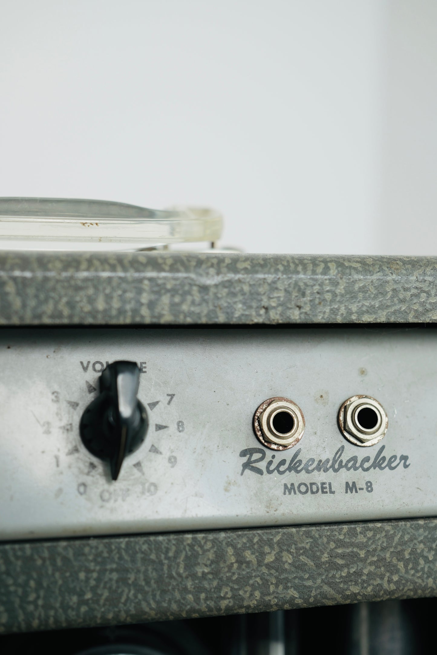 Rickenbacker M-8 Amplifier