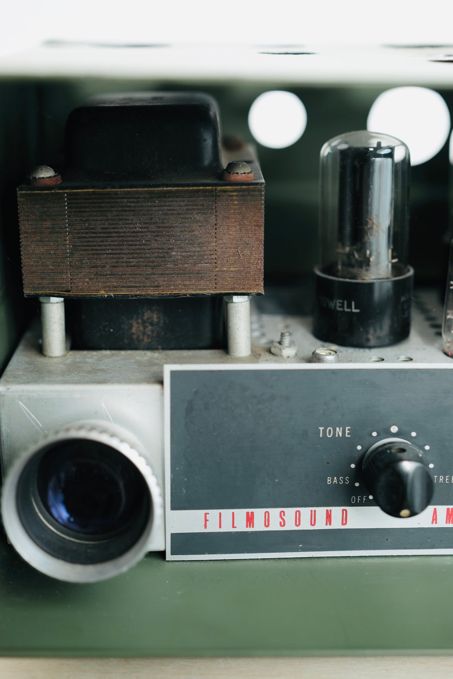 Bell & Howell 385 Amp by Zero Amplification