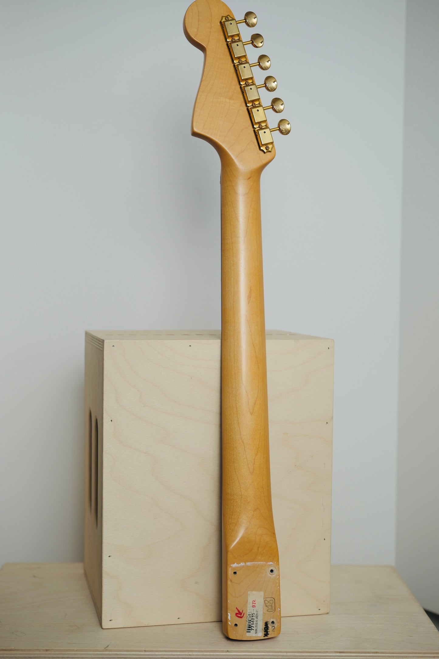 Fender Jazzmaster 62 RI Neck Rosewood with Sonic Blue