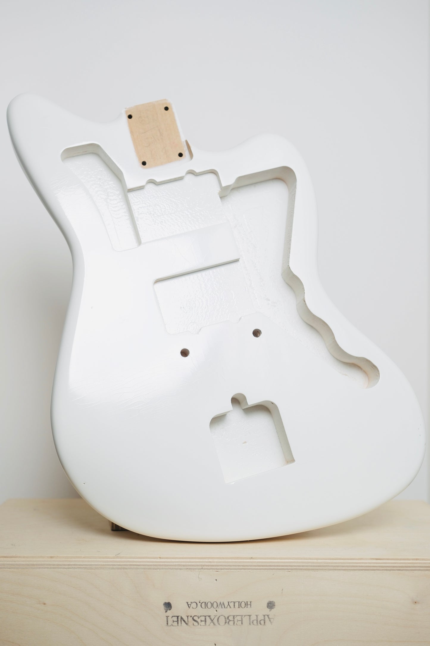 Guitar Mill JM body Olympic White Nitro Lacquer