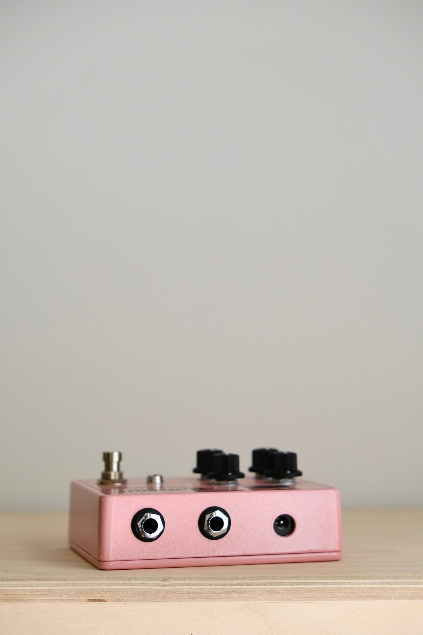 Benson Preamp Black Bobbin Shell Pink Sparkle