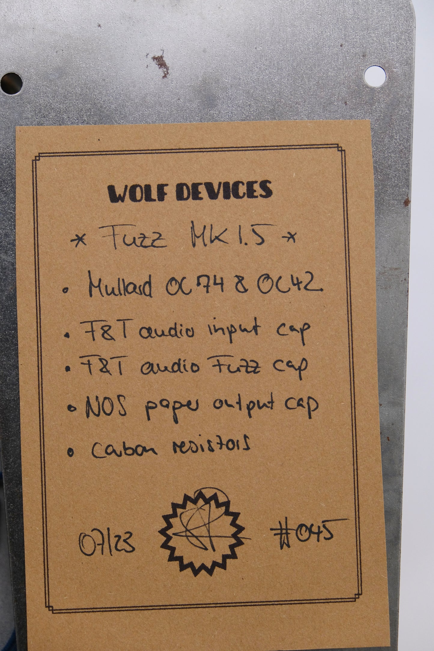 Wolf Devices Fuzz Mk 1.5 - Candy Red Apple