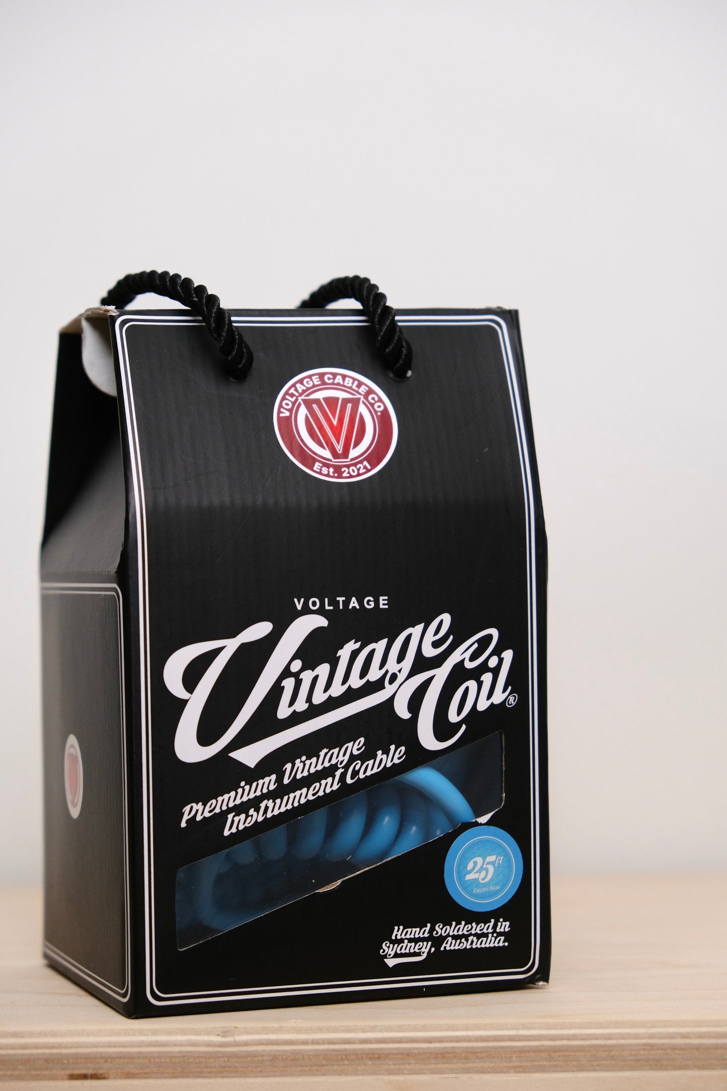 Voltage Cable Co. Vintage Coil Instrument Cable 25' - Electric Blue Straight to Right Angle Plugs