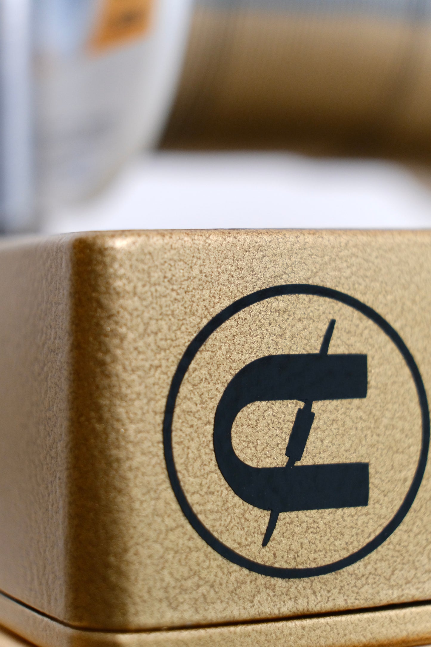 CopperSound DIY Solder Dispenser Hammered Gold