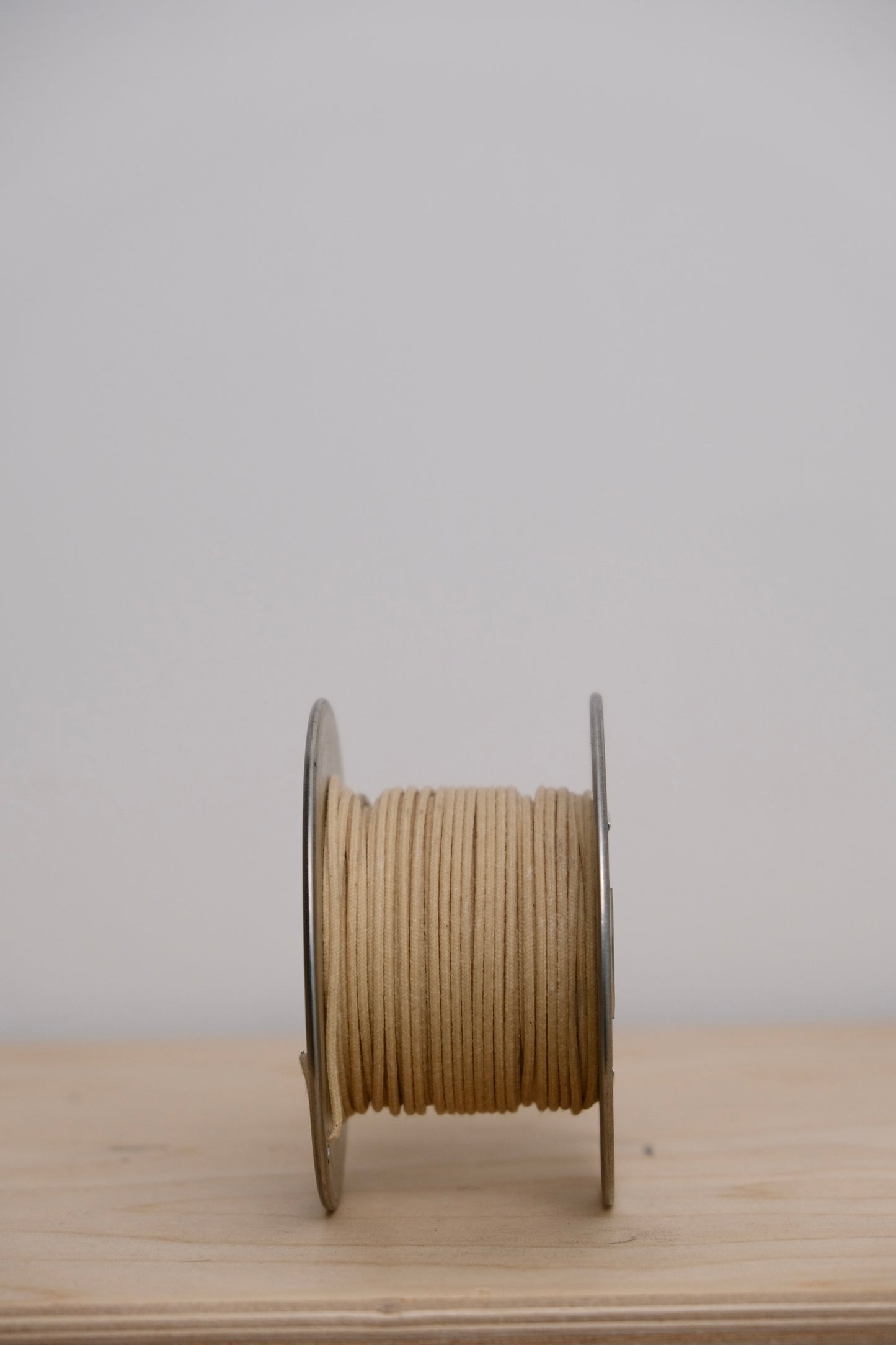 Vintage Style Solid Core Cloth Pushback Wire 50 ft. White