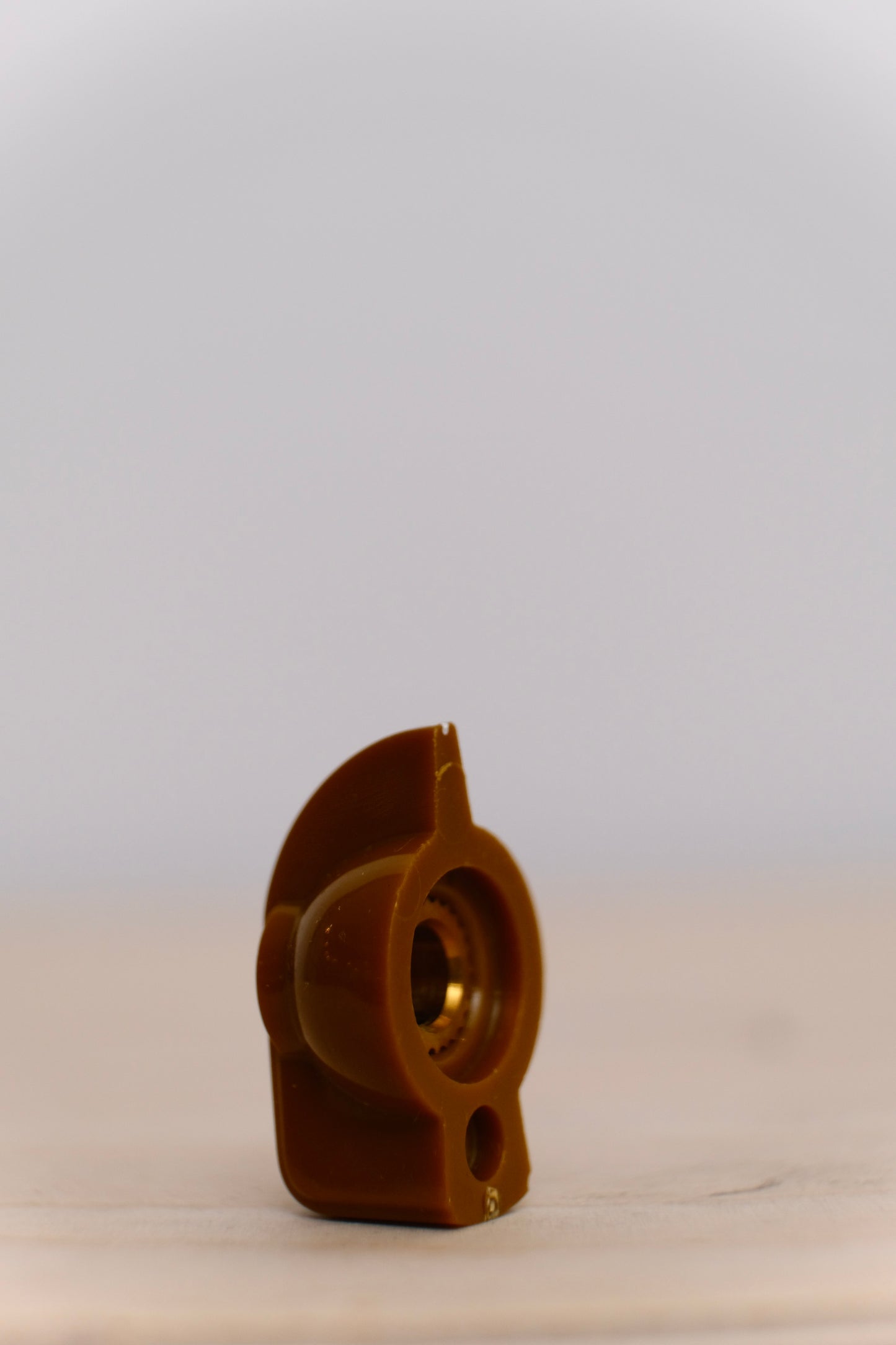 Tan Chicken Head Knob with Brass Insert