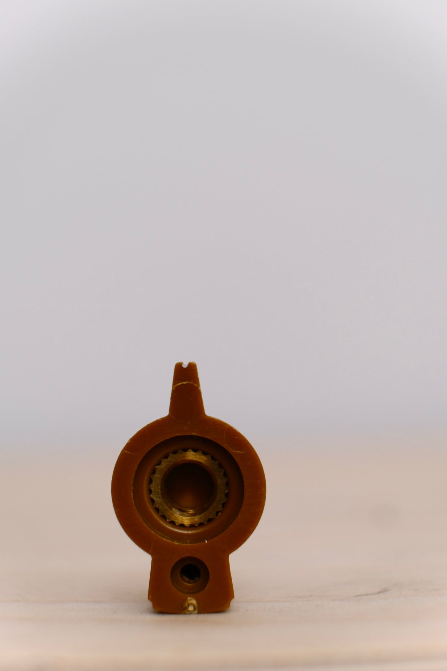 Tan Chicken Head Knob with Brass Insert