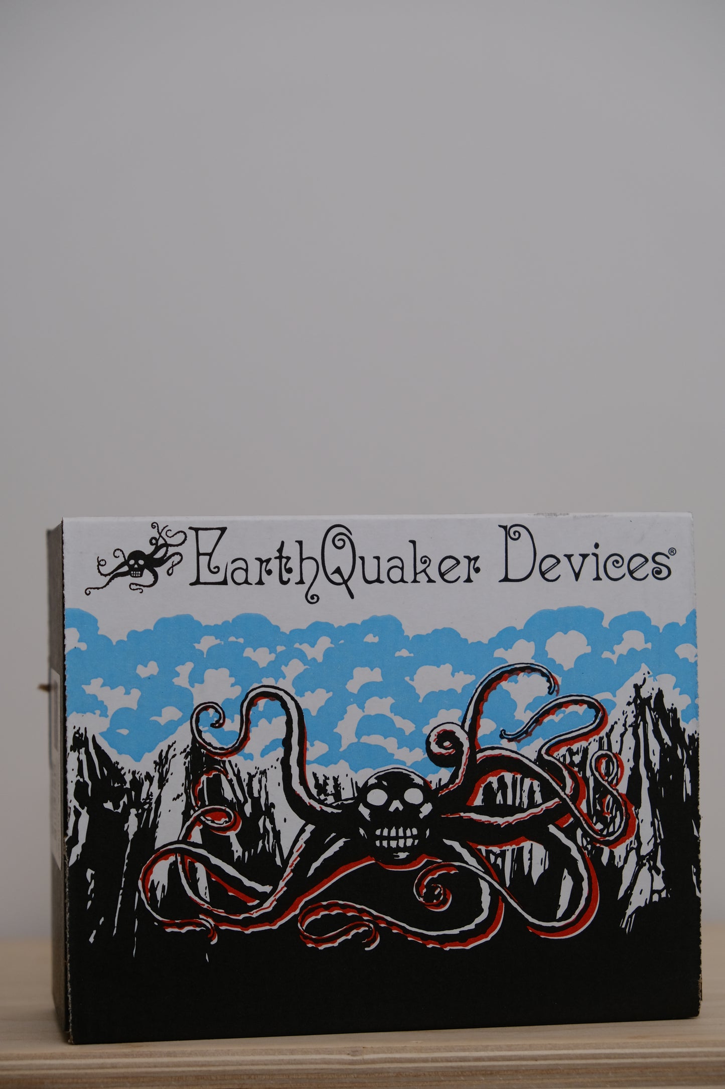 Earthquaker Devices Swiss Things