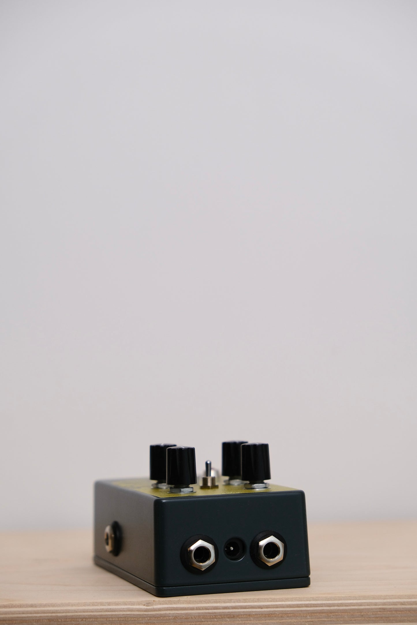 Earthquaker Devices Tri-Dimensional Reverb