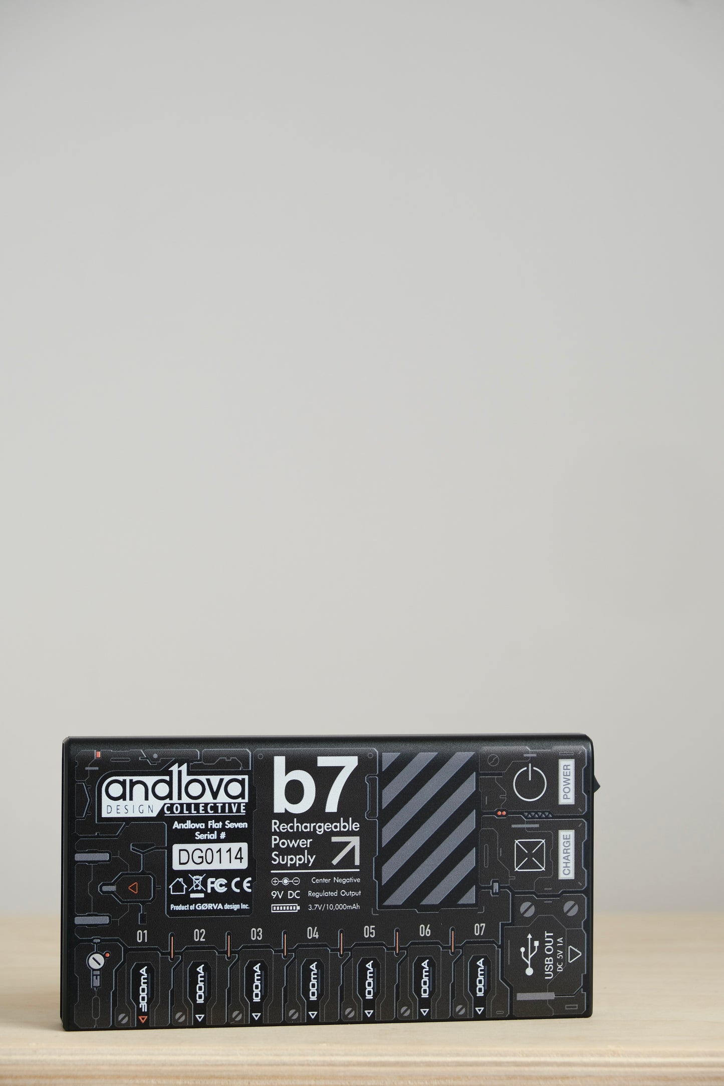 GORVA DESIGN Andlova Flat 7 Rechargeable Battery PSU