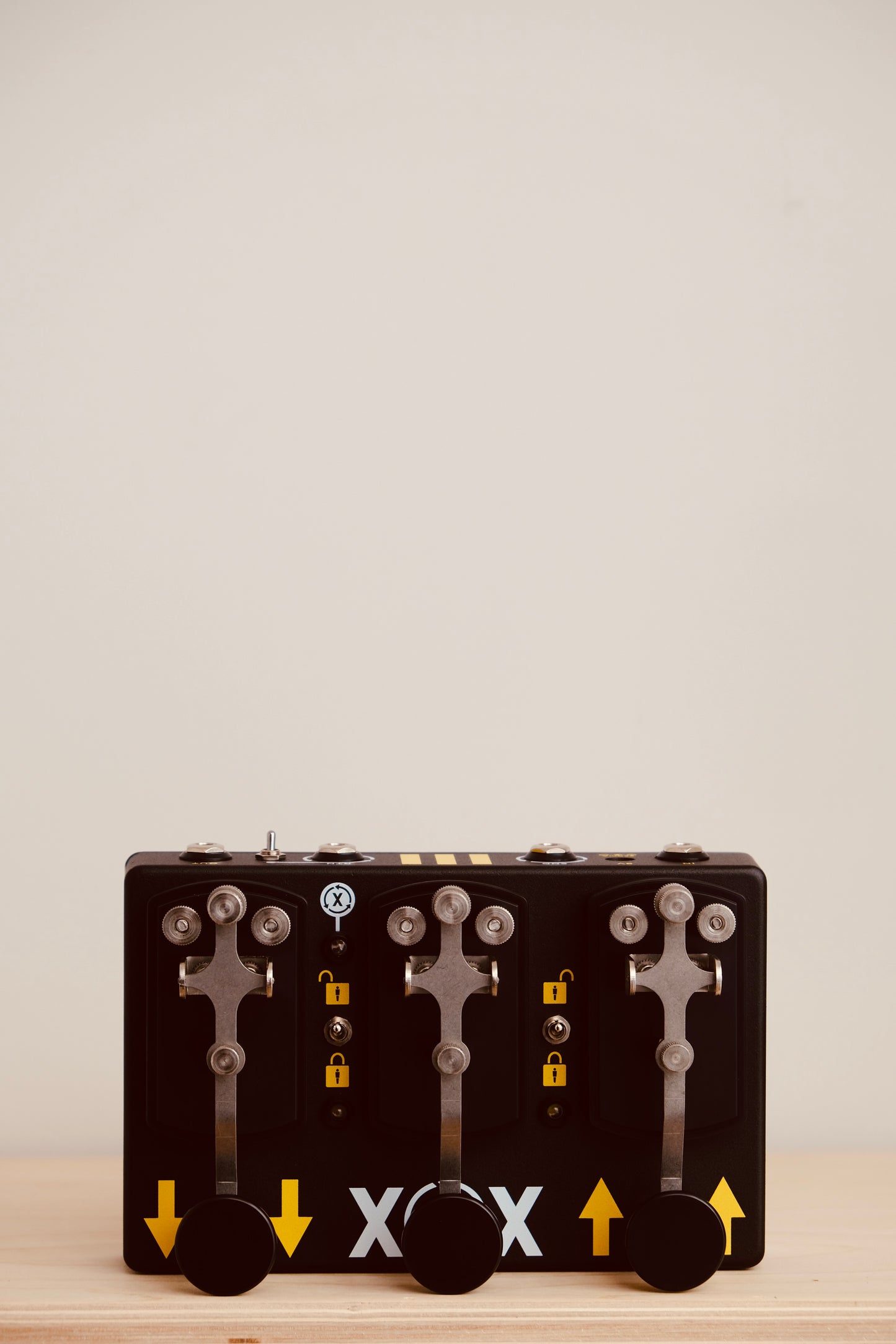 TRIPLEGRAPH DIGITAL OCTAVE PEDAL – CopperSound Pedals X Jack White