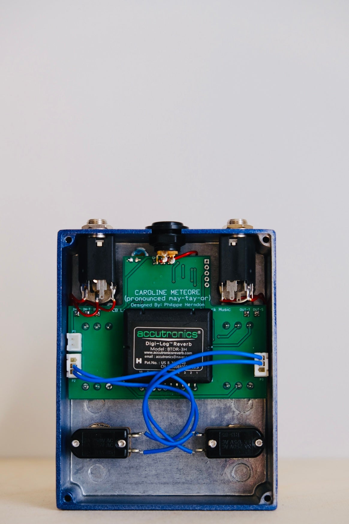 Caroline Guitar Co. Météore