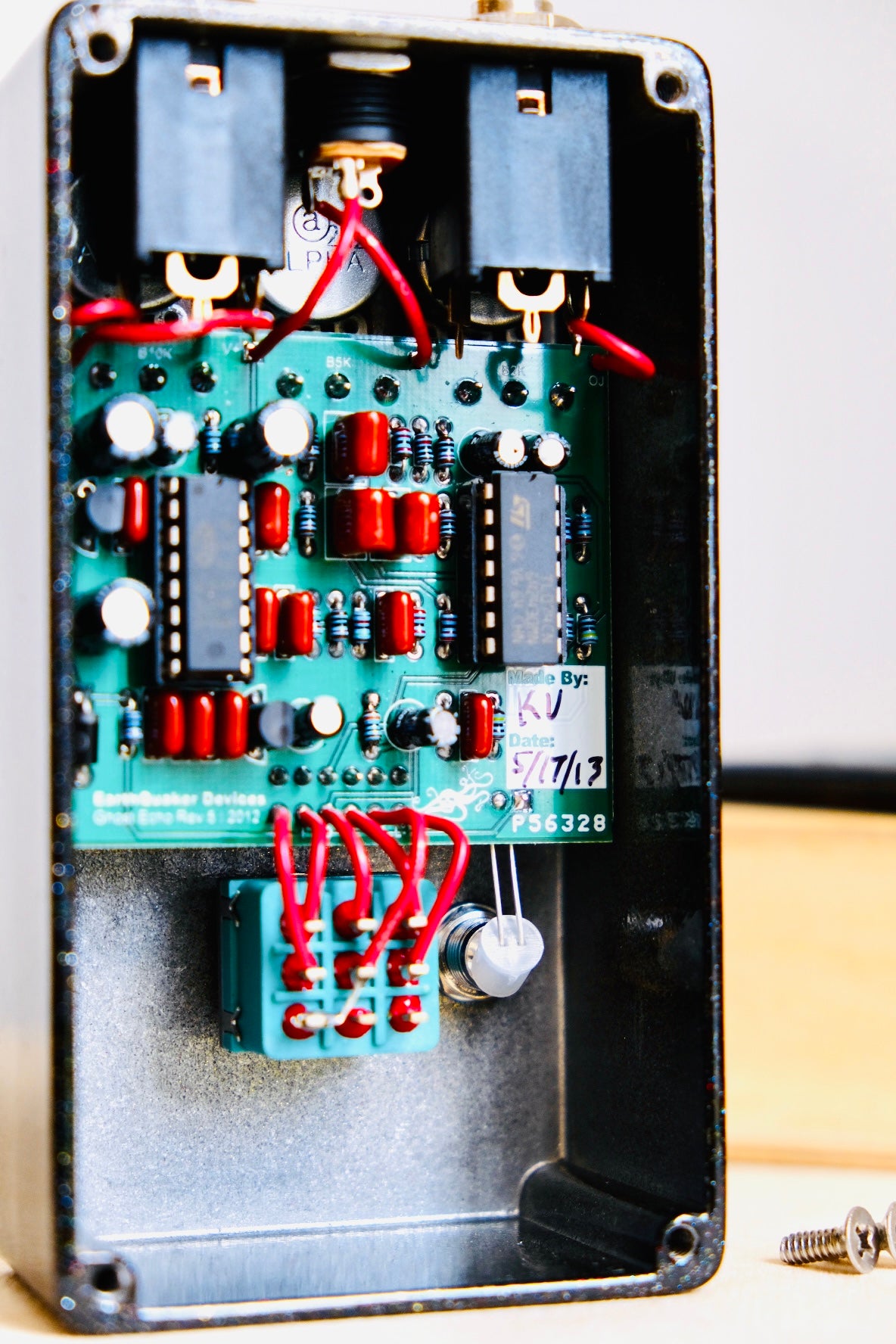 Earthquaker Devices Ghost Echo V2