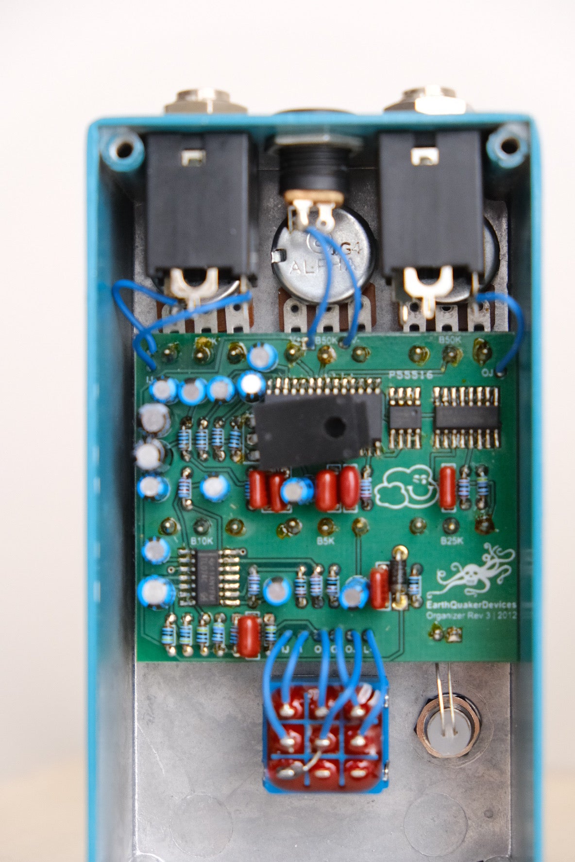 Earthquaker Devices Organizer