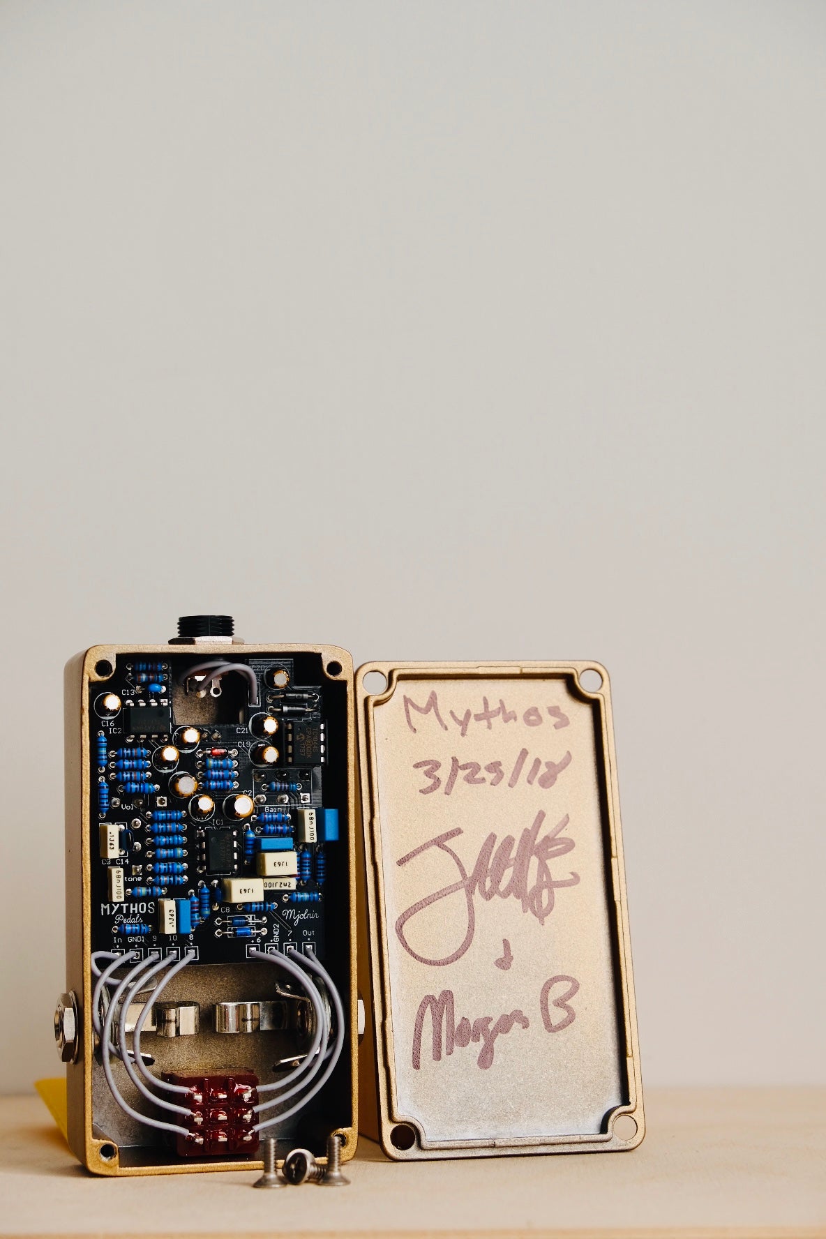 Mythos Pedals Mjolnir