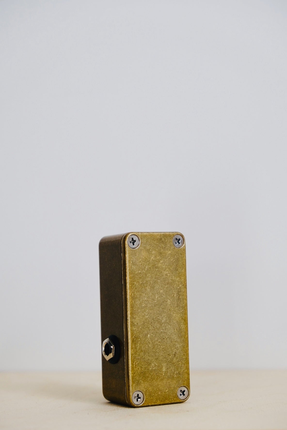 Mythos Pedals Au79 Golden Fleece Fuzz