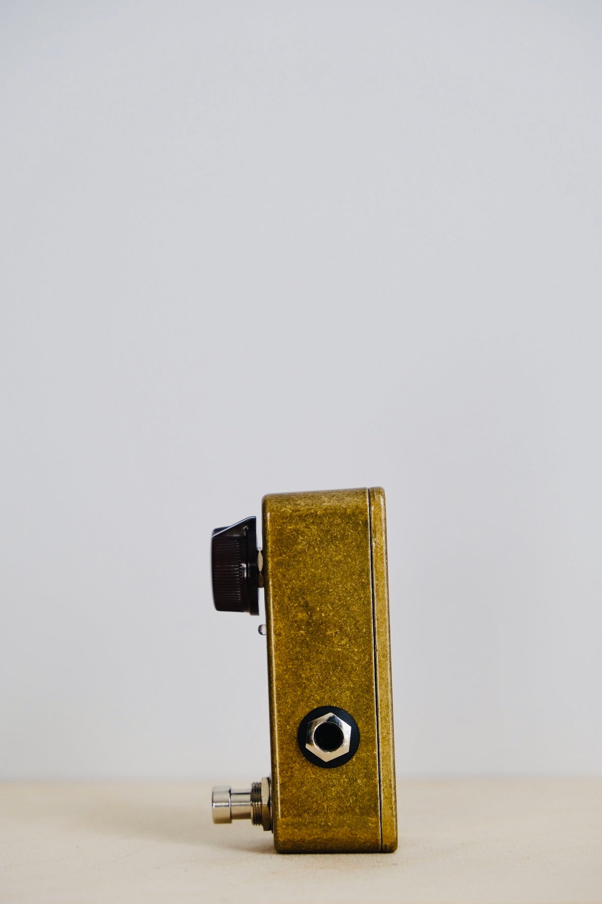 Mythos Pedals Au79 Golden Fleece Fuzz