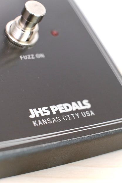 JHS Legends of Fuzz Smiley 1969 London