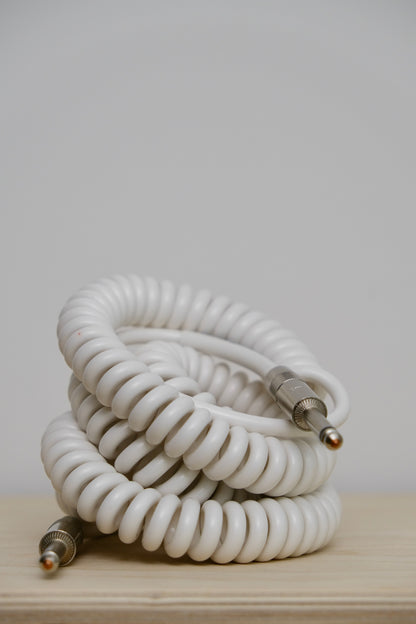 Voltage Cable Co. Vintage Coil Instrument Cable 25' - White Straight to Straight Plugs