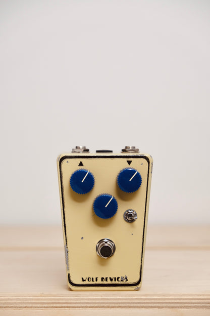 Wolf Devices Dual Fuzz Cream w/Blue Knobs