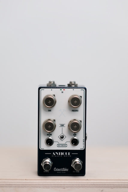 Antique V3 - Blue/White