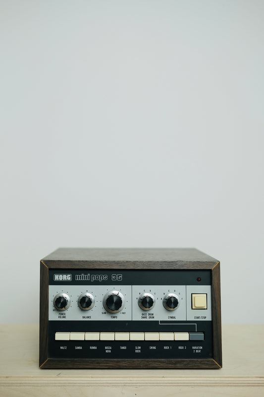 Korg Mini Pops 35 Rhythm Machine