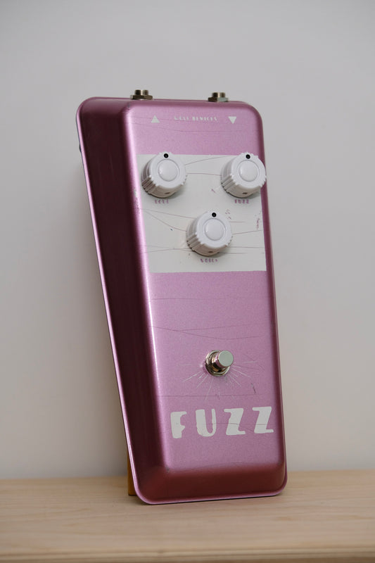Wolf Devices Fuzz Mk 1.5 - Burgundy Mist