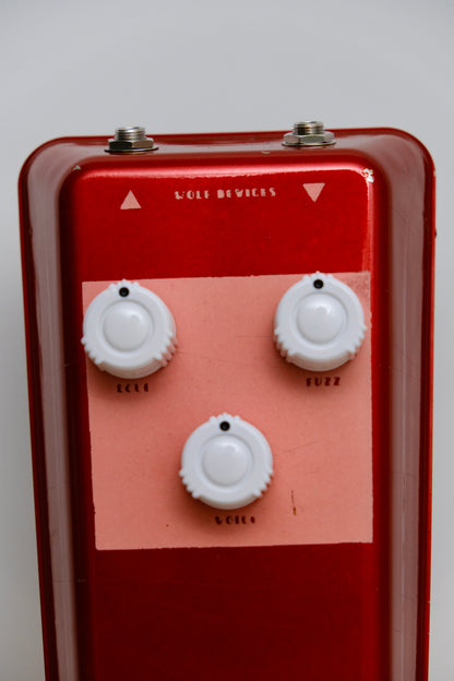 Wolf Devices Fuzz Mk 1.5 - Candy Red Apple