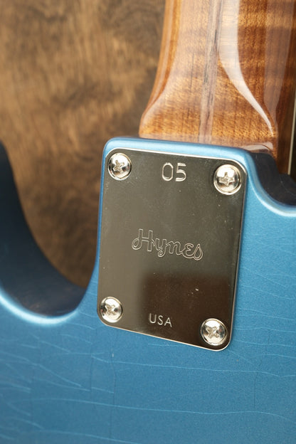 Hynes Guitars T-Wolf in Stella Blue
