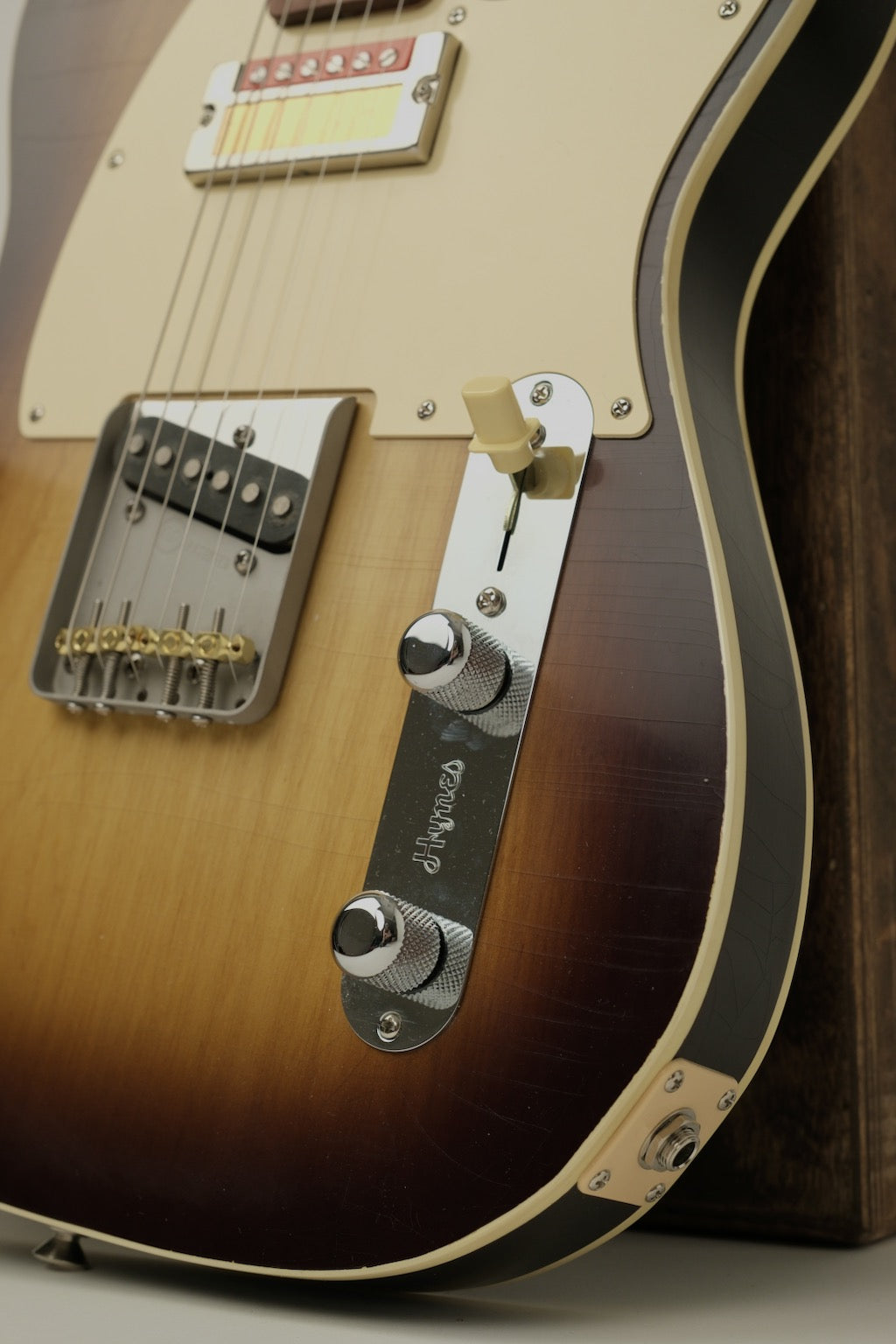 Hynes Guitars T-Gold in Chocolate Burst