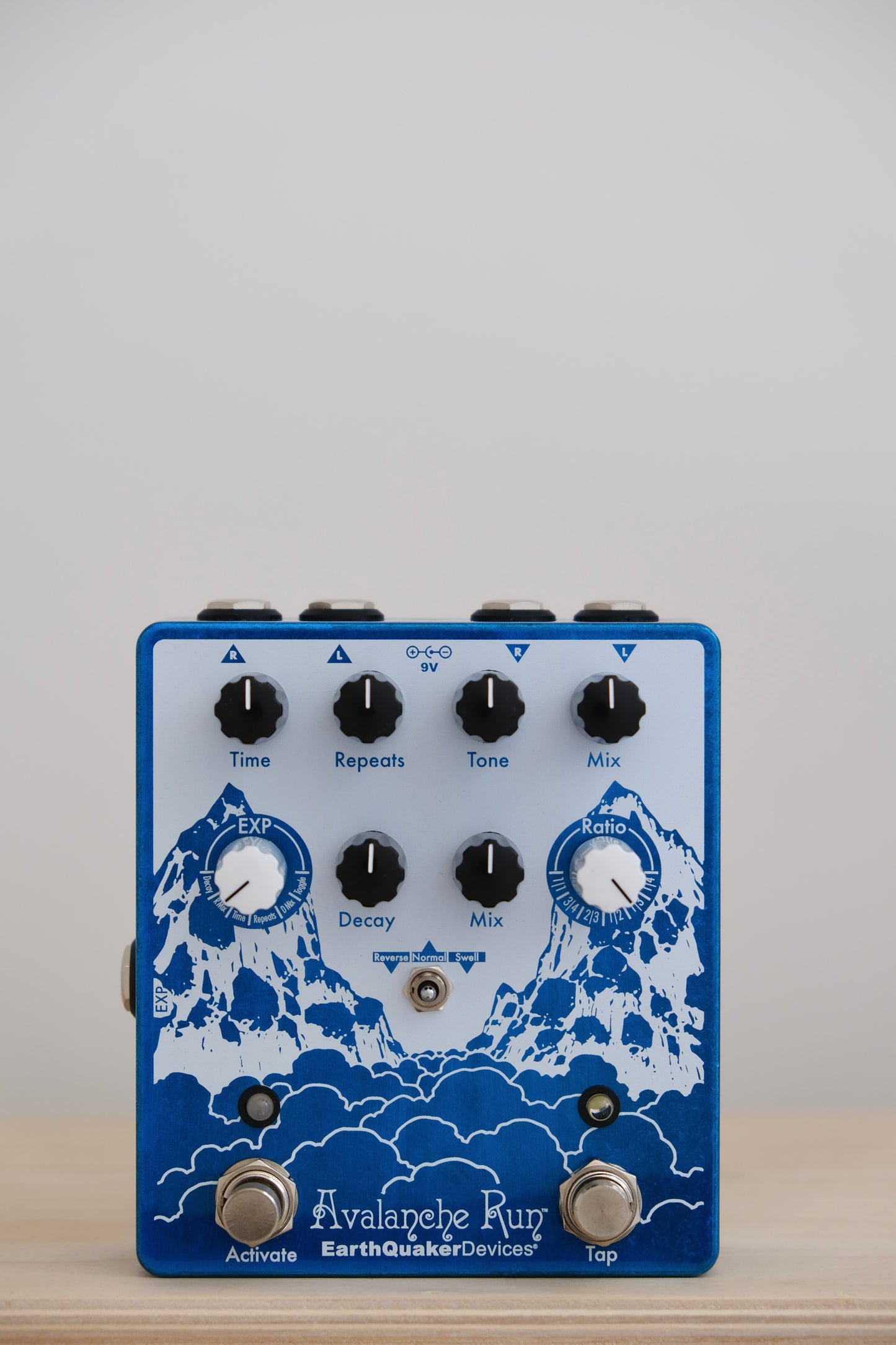 Avalanche Run Stereo Reverb & Delay w/Tap Tempo
