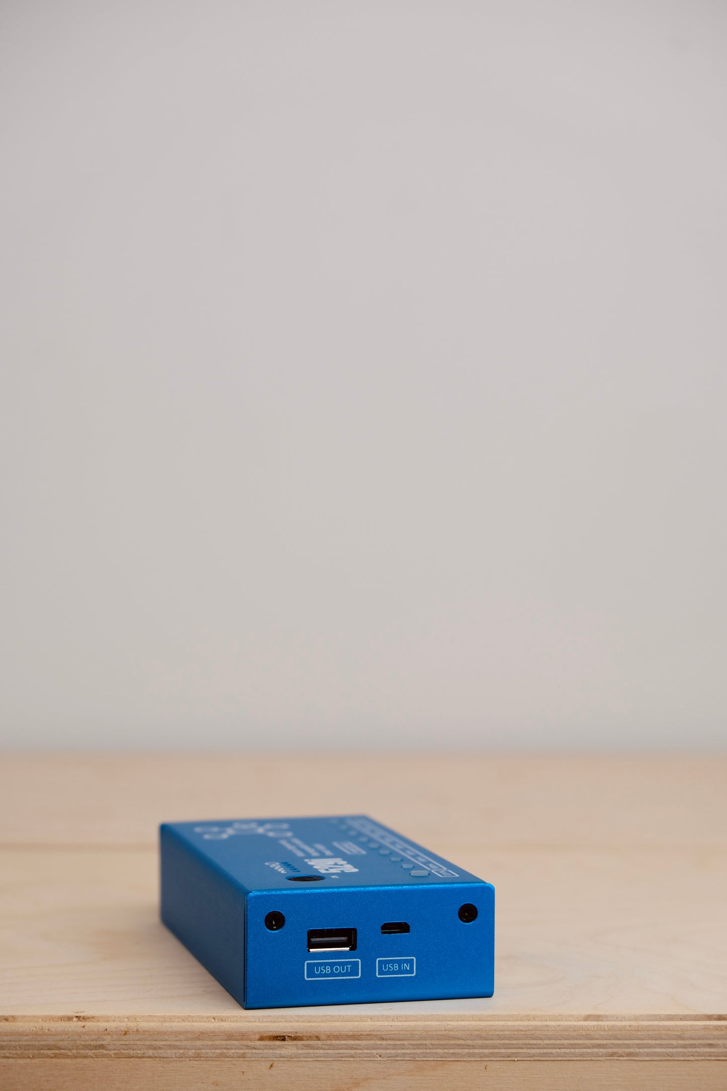 Mission Engineering 529i Rechargeable Isolated Power Supply