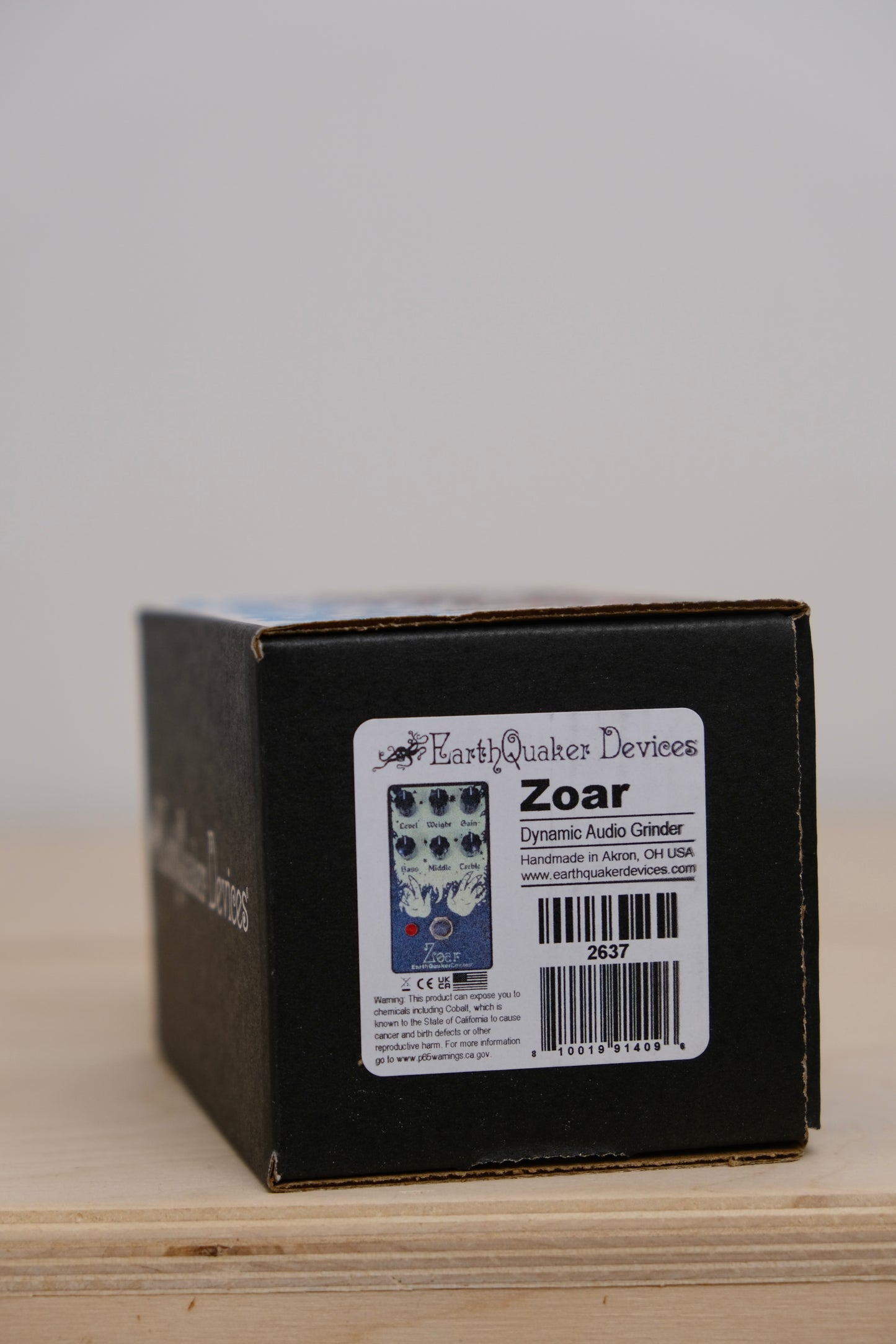 EarthQuaker Devices Zoar Dynamic Audio Grinder Distortion - Black & Cream