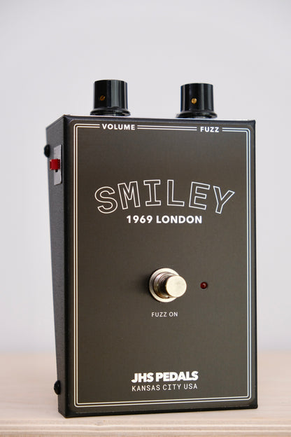 JHS Legends of Fuzz Smiley 1969 London