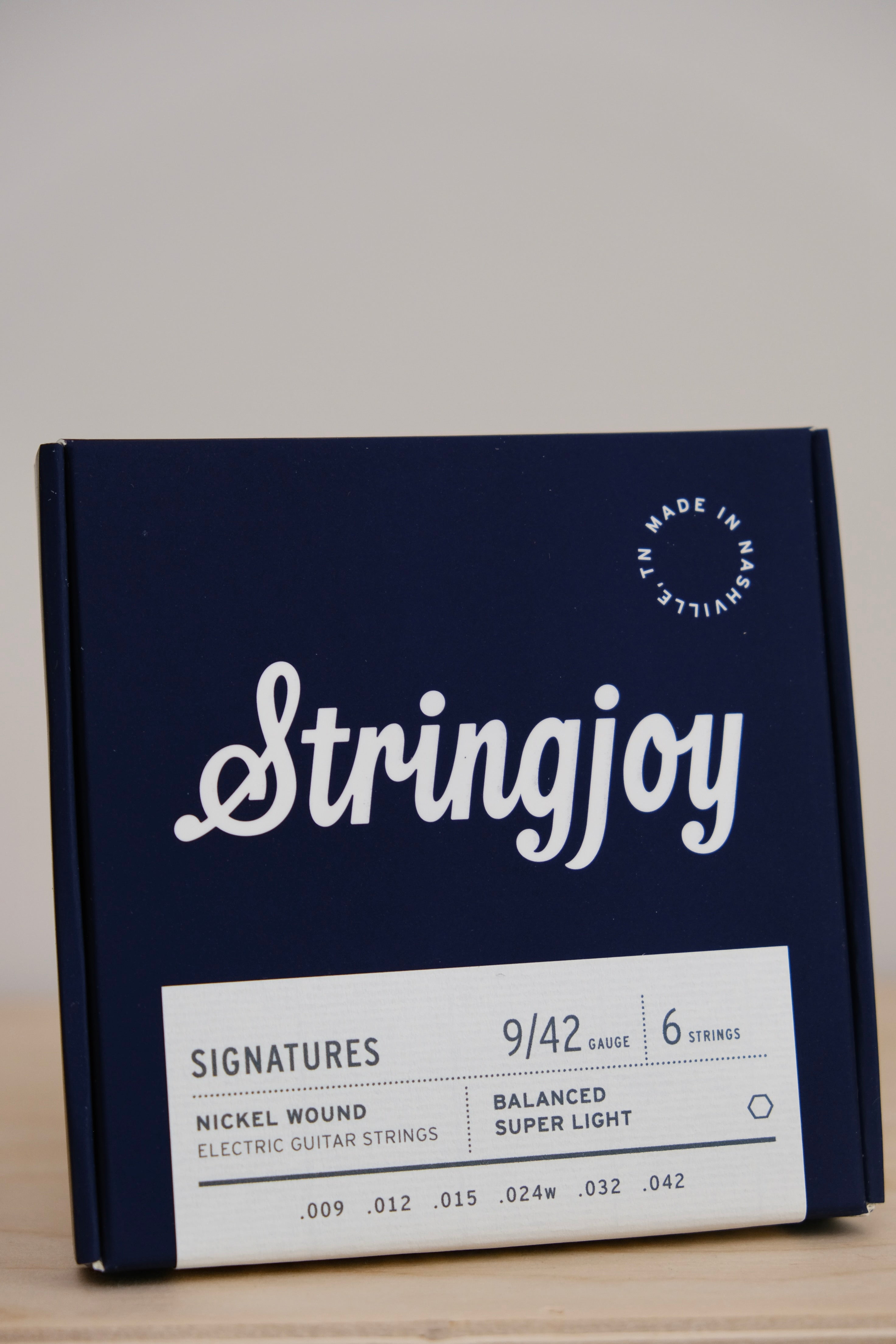 Stringjoy Signatures | Balanced Super Light Gauge (9-42) Nickel Wound ...