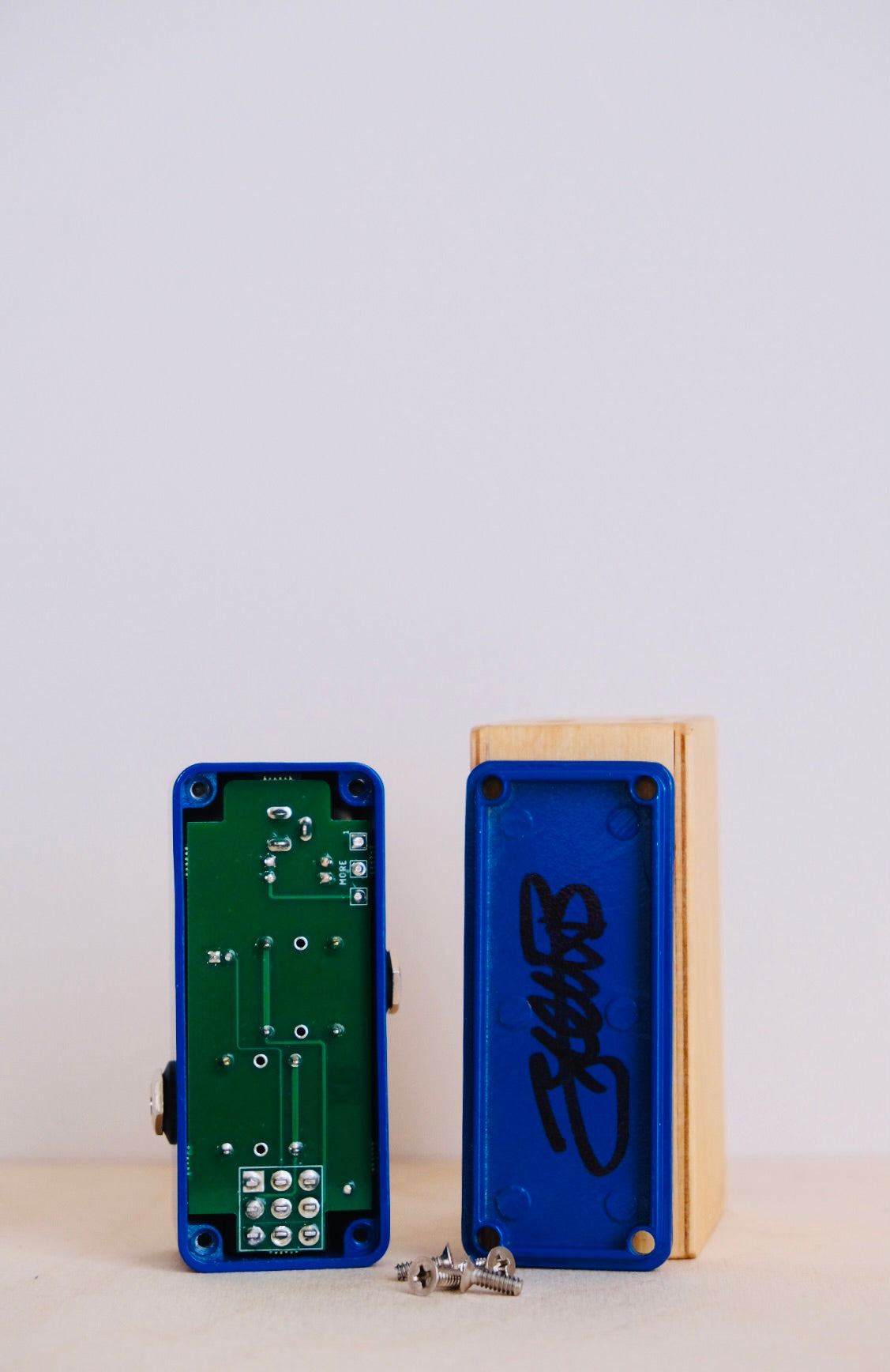 Mythos High Road Mini Fuzz